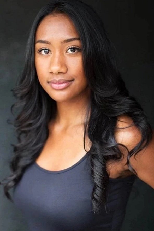 et billede af Maya Macatumpag