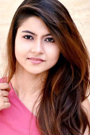 et billede af Maahi Kar