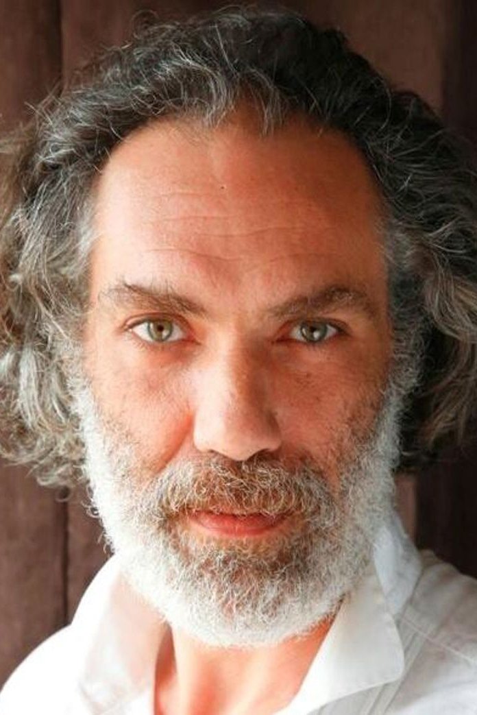 et billede af Alessandro Cremona