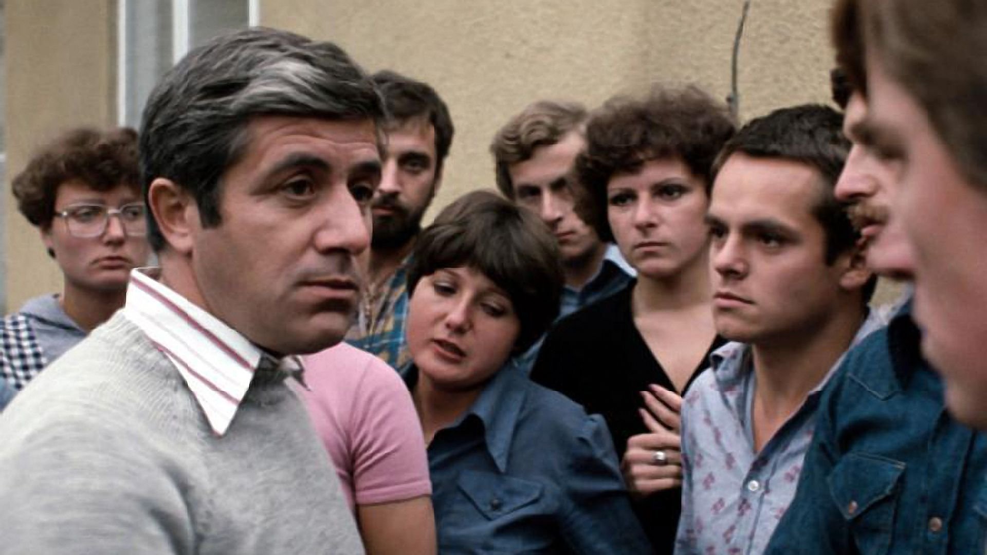 Camouflage (1977)