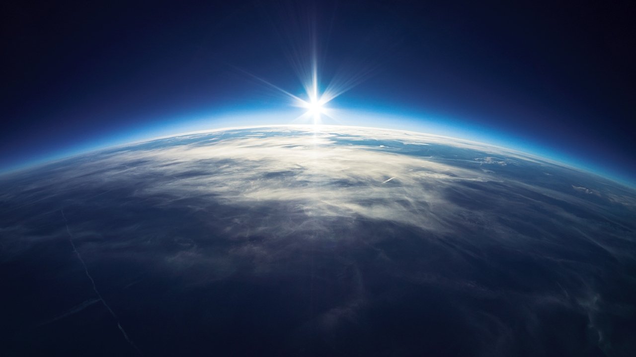 From Earth to the Universe (2015)