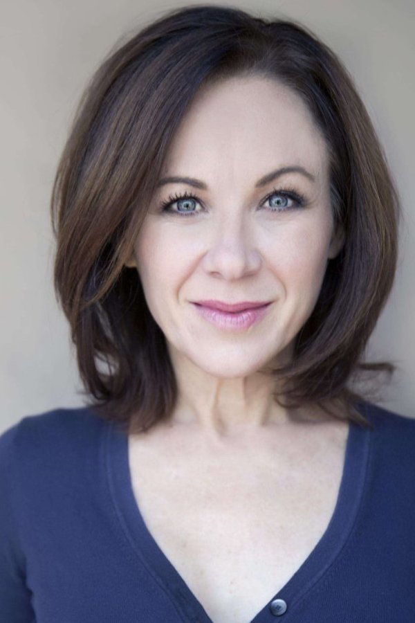 et billede af Veronica Neave