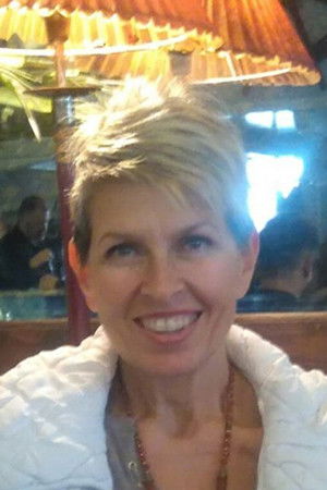 et billede af Violeta Andoniou