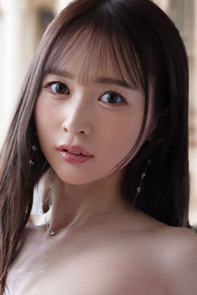 et billede af 白雪ひなの