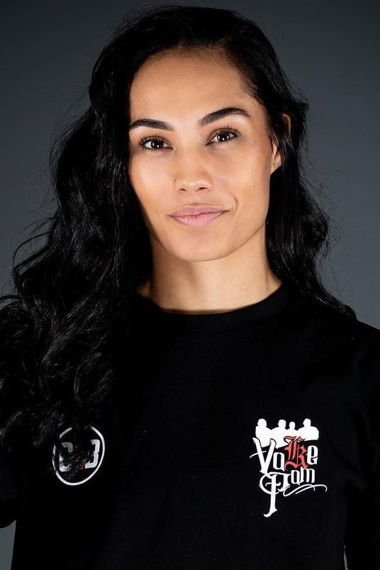 et billede af Janay Harding