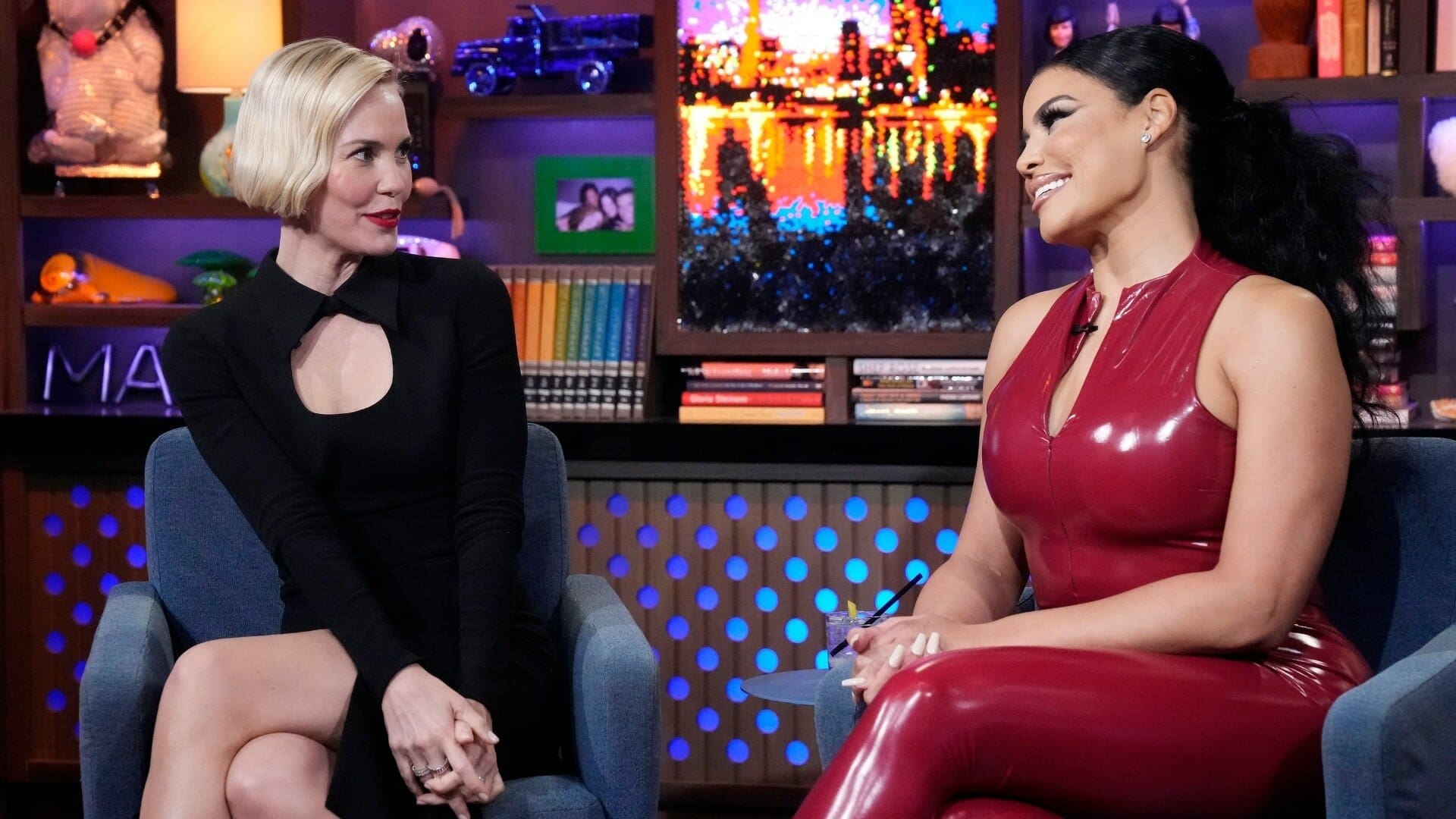 Watch What Happens Live with Andy Cohen - Season 21 Episode 55 : Episodio 55 (2024)