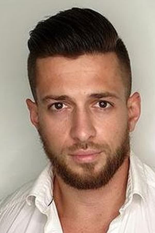 et billede af Ryan Benetti