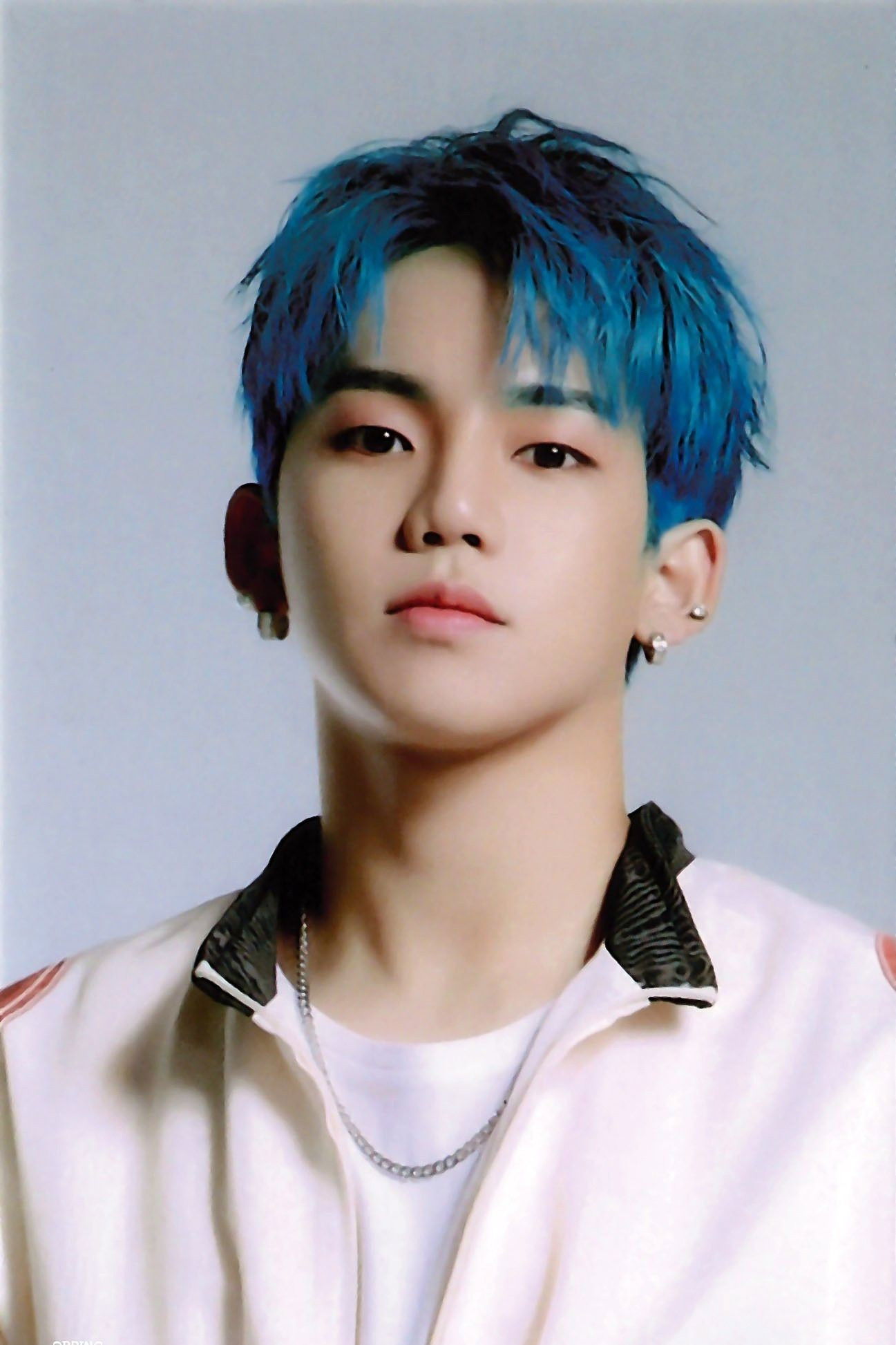 et billede af Choi Hyun Suk