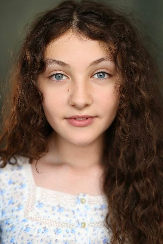 Chloe Raphael's picture in the cast