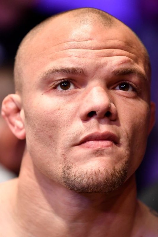 et billede af Anthony Smith