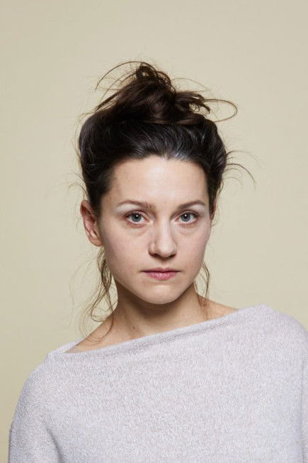 et billede af Hana Kusnjerová