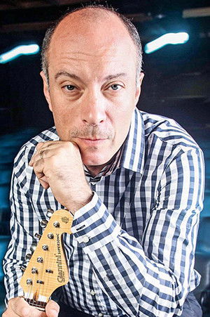 et billede af Edgard Scandurra