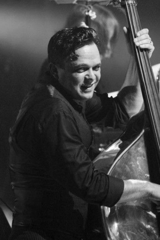 et billede af Dominic Davis