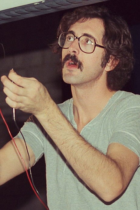 et billede af Paul Huston