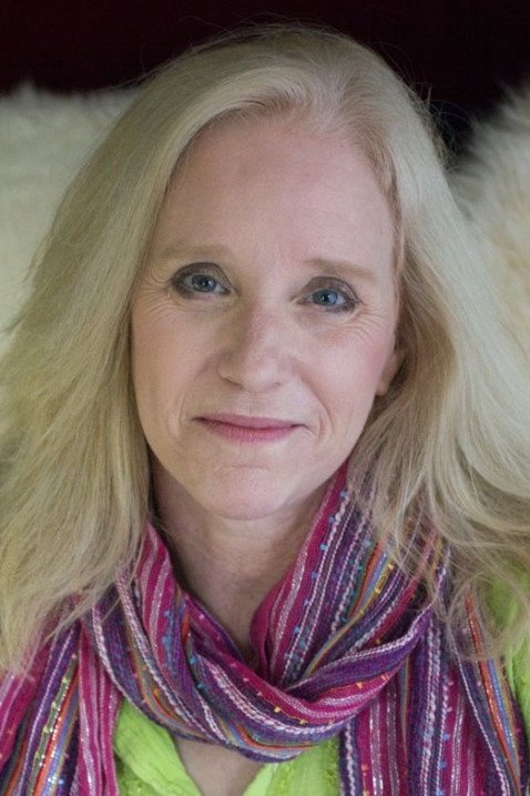 et billede af Adrienne Alexander