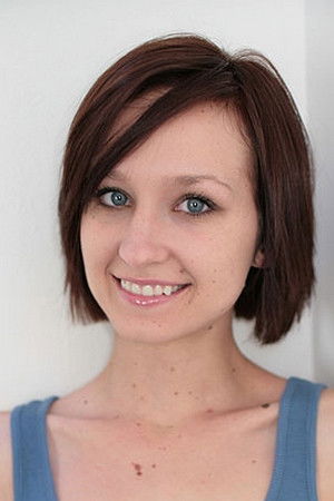 et billede af Kyra Steele