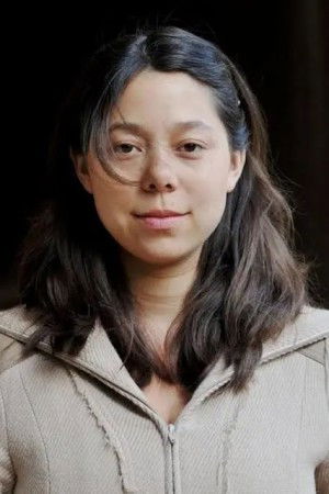 Profile לוטוס אתרוג with character Tina Profile לוטוס אתרוג with character Tina