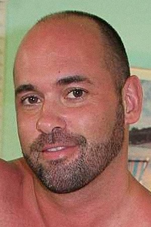 et billede af Tyler Reed