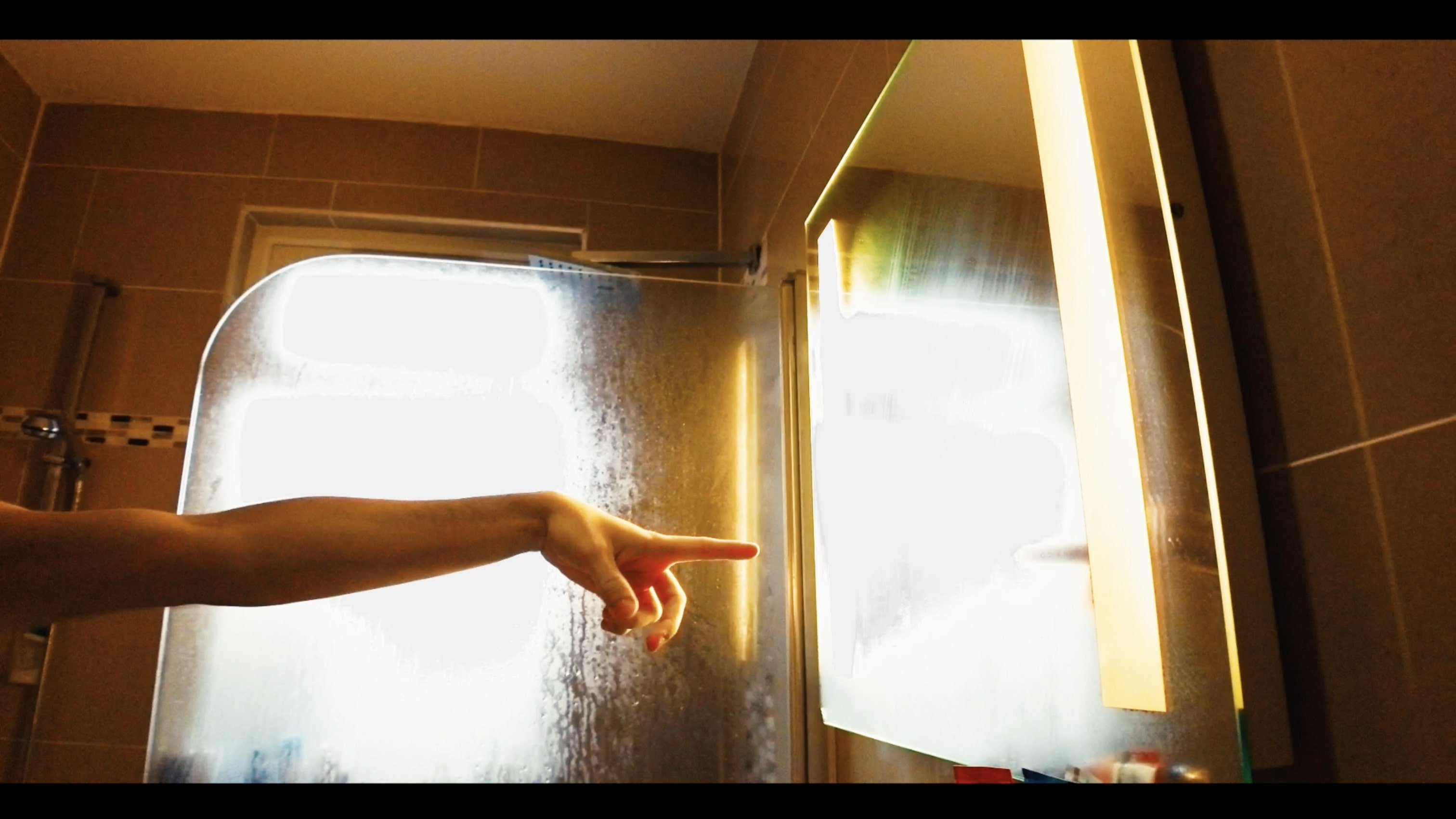 Imagem do Filme Someone With A Camera