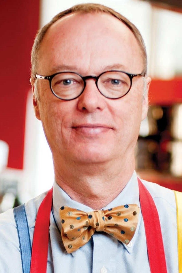 et billede af Christopher Kimball