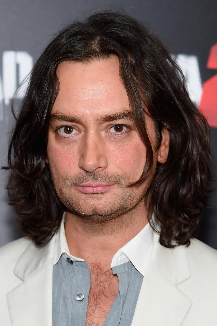 et billede af Constantine Maroulis