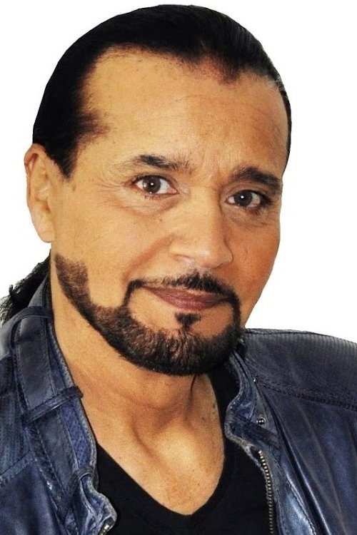 et billede af Leroy Gomez