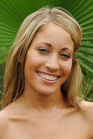 et billede af Laura Love