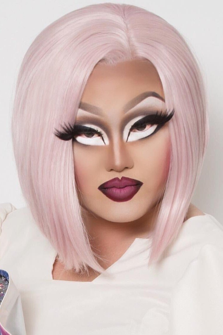 Kim Chi's picture in the cast