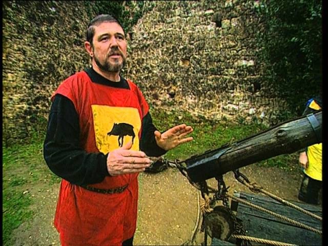 C'est pas sorcier - Un château très, très fort