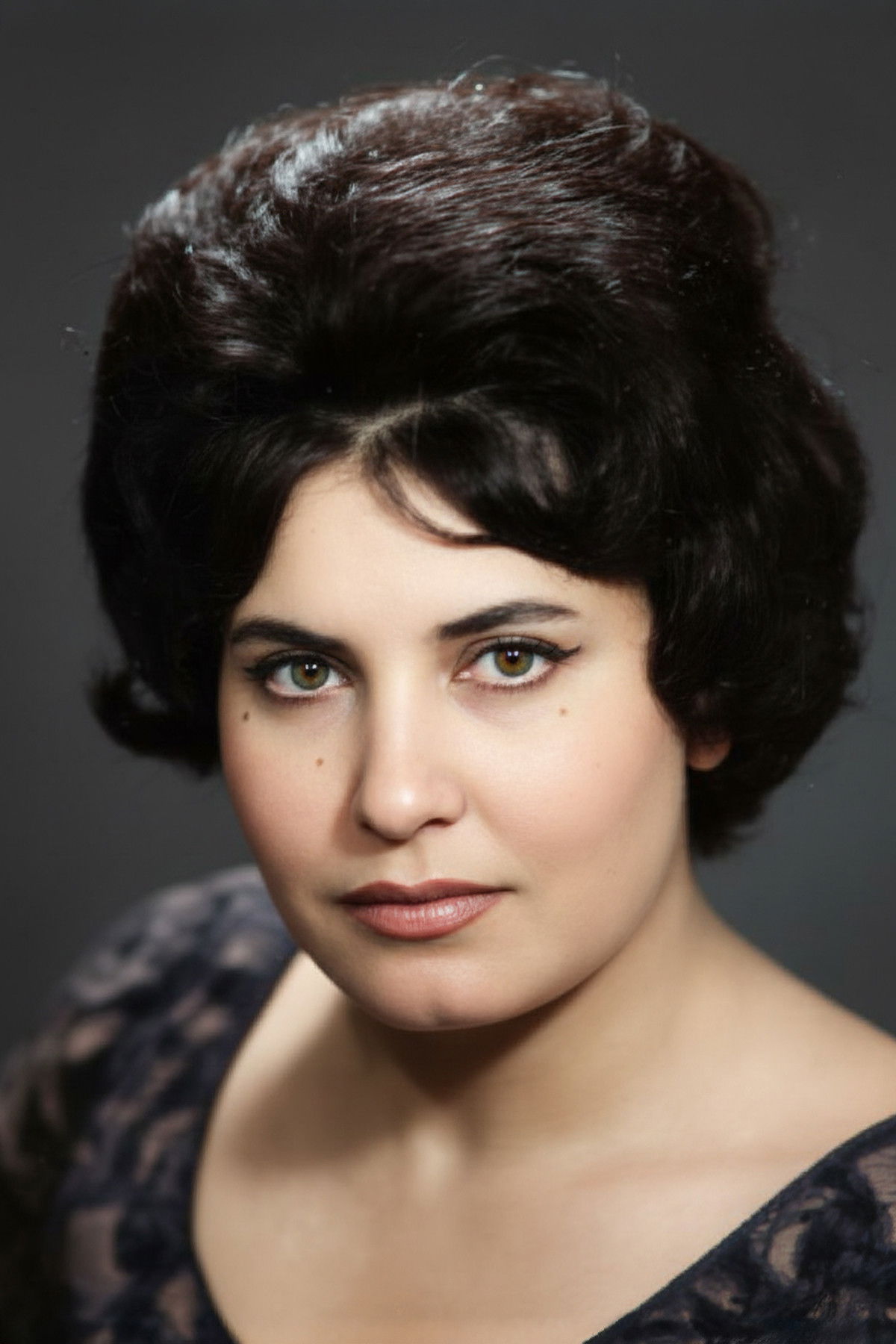 et billede af Jale Öz