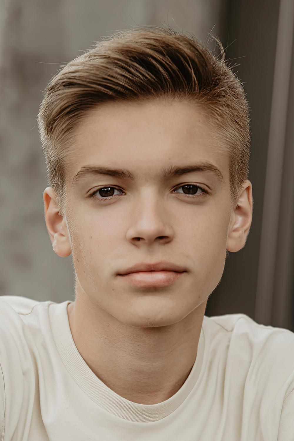 Aurel Klug's picture in the cast