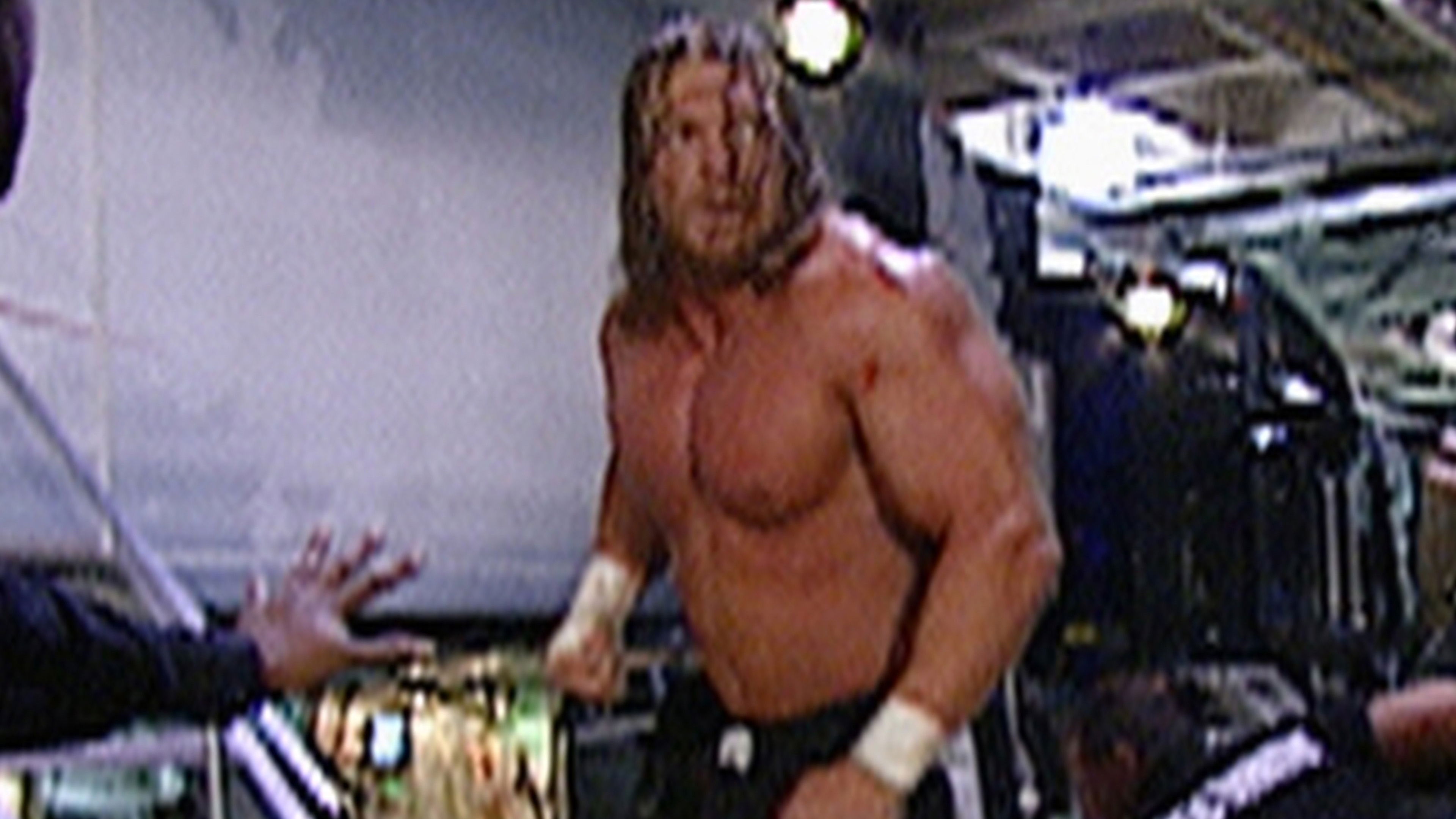 Raw - Apr. 22, 2002