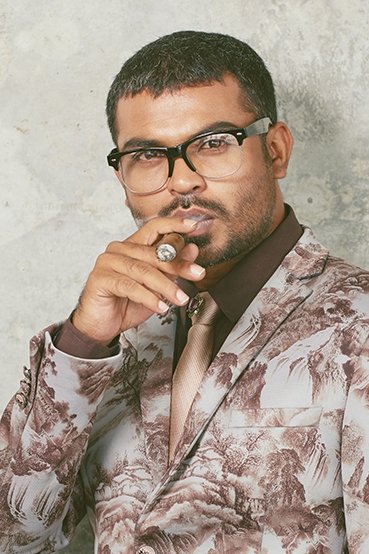 et billede af Ravee Farooq