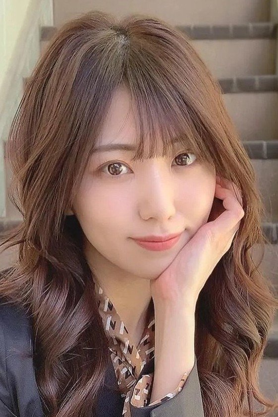 山岸あや花(Ayaka Yamagishi,山岸逢花)