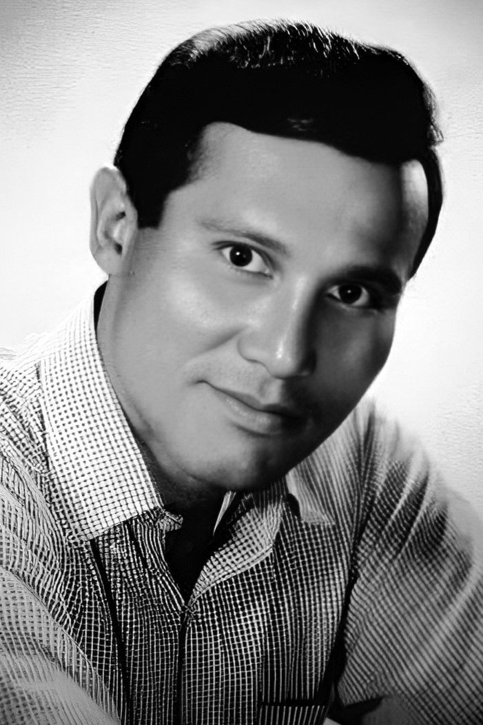 Henry Silva