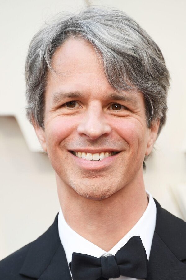 et billede af Marshall Curry