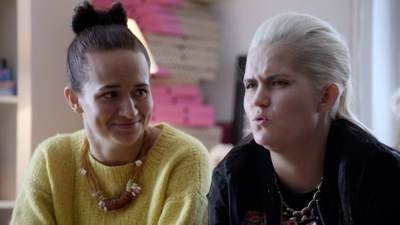 Thumbnail for Nu är det slut Season 1 Episode 8