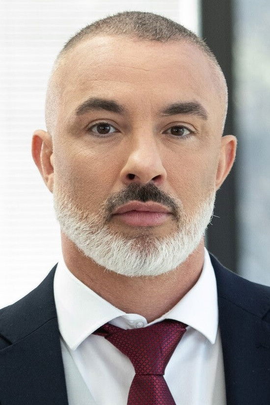 et billede af Adam Franco