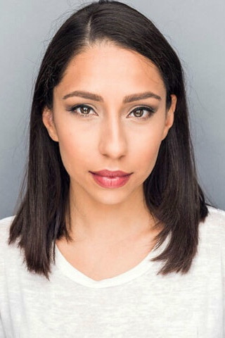 et billede af Alex Lynn Ward