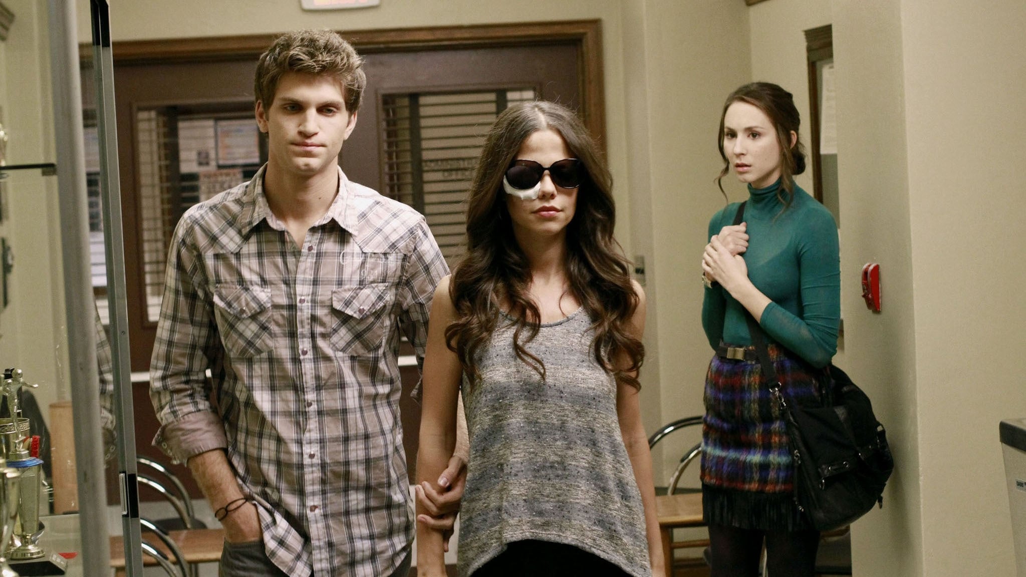 Pretty Little Liars Staffel 2 :Folge 23 