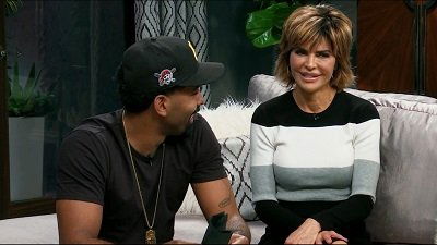 Kocktails With Khloé