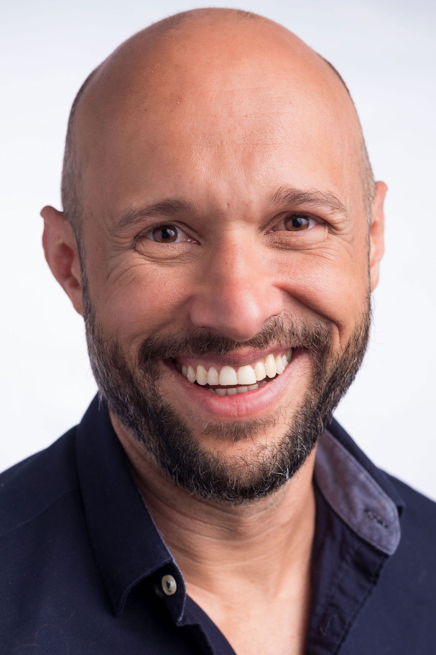 et billede af Alex Gruli