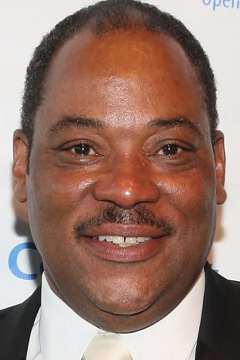 et billede af Lawrence Clayton