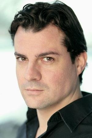 et billede af Daniel Pirrie