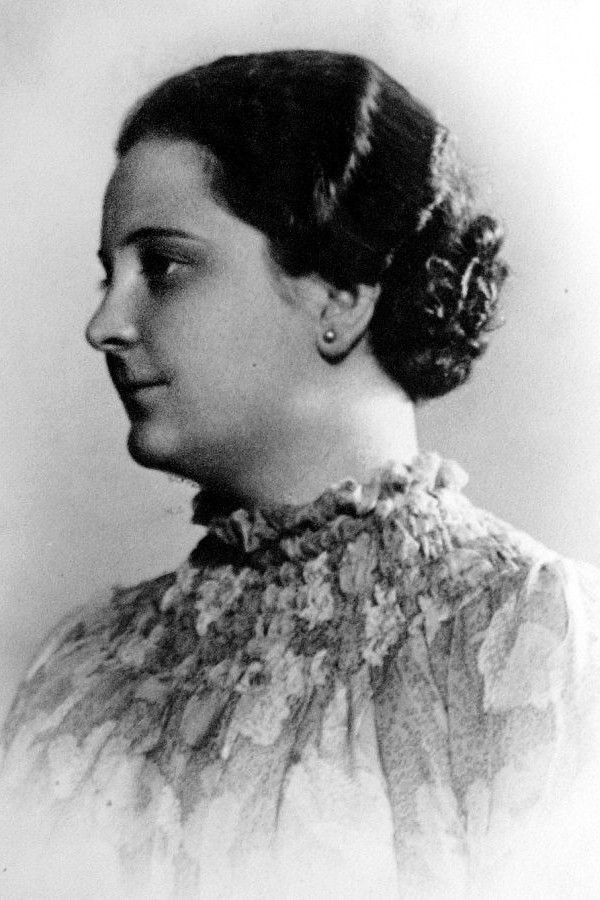 et billede af Afet İnan