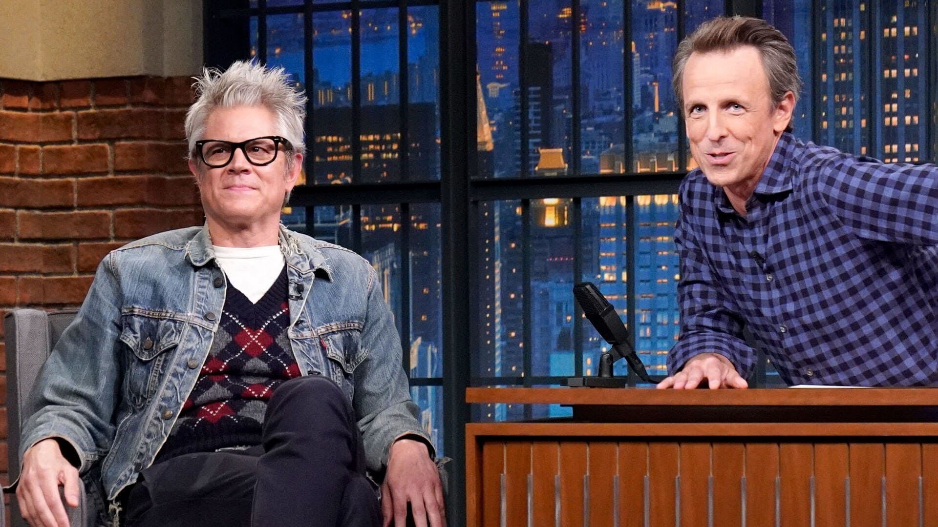 Late Night with Seth Meyers - Season 10 Episode 16 : Episodio 16 (2024)