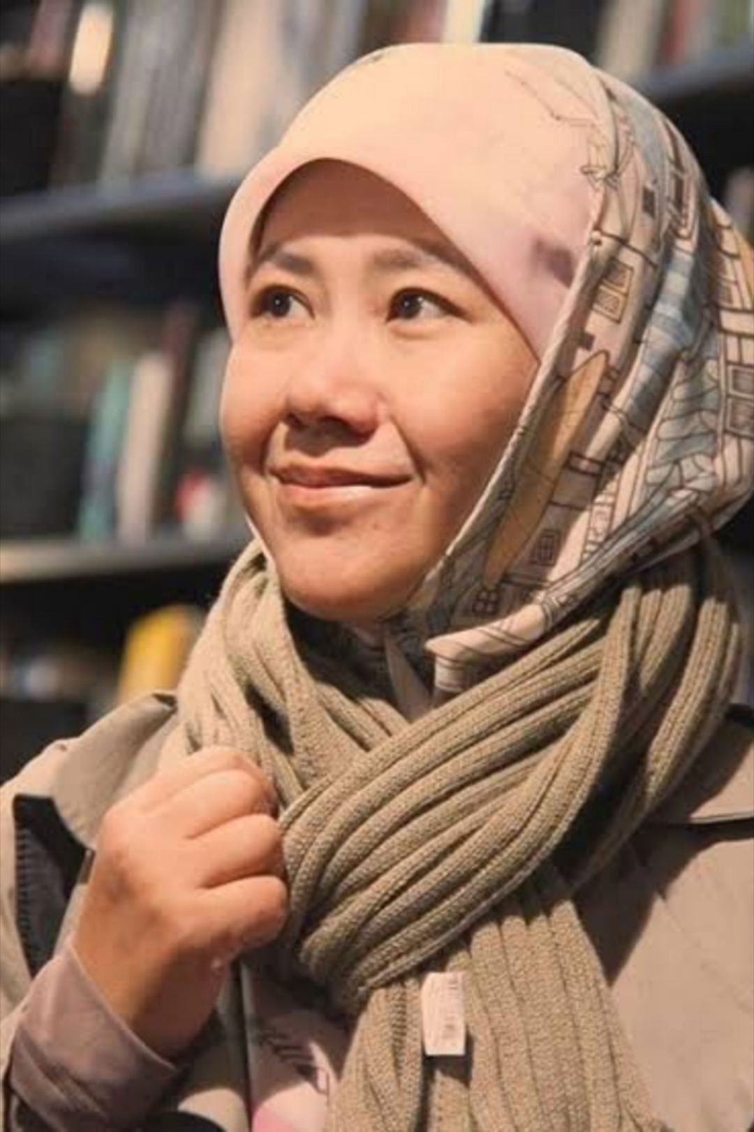 et billede af Asma Nadia