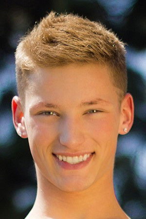 et billede af Casey Tanner