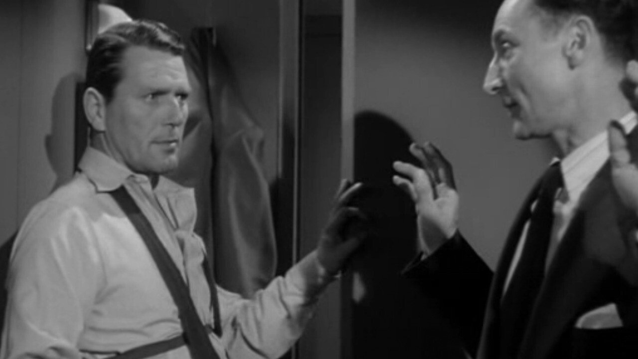 The Narrow Margin (1952)