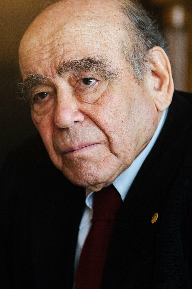 et billede af Thanasis Valtinos